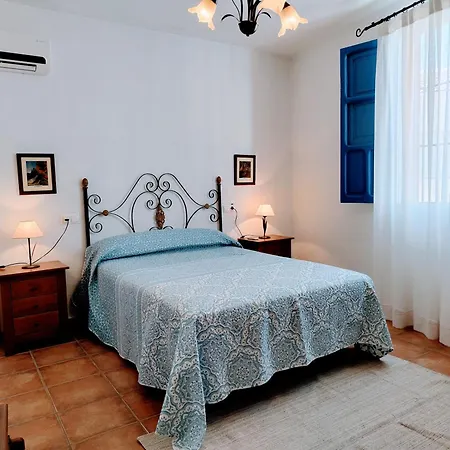 El Oasis De Castil 2 Holiday home